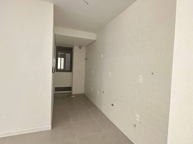 Apartamento para Venda em Florianópolis - 2