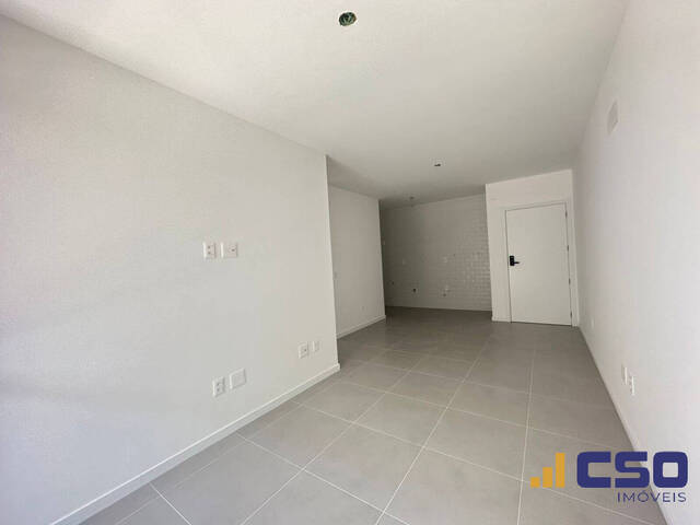 Apartamento para Venda em Florianópolis - 3