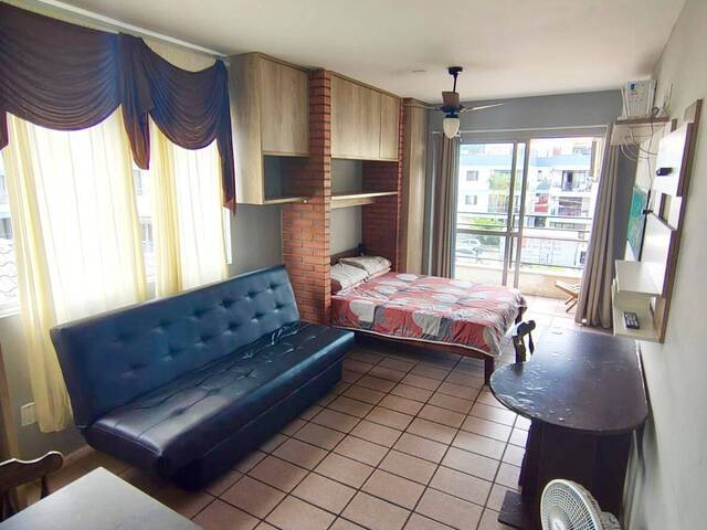 Apartamento para Venda em Florianópolis - 2