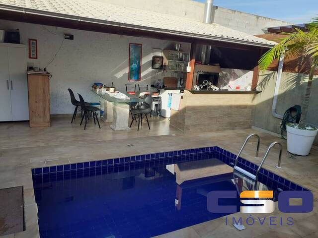 Casa para Venda em Florianópolis - 2