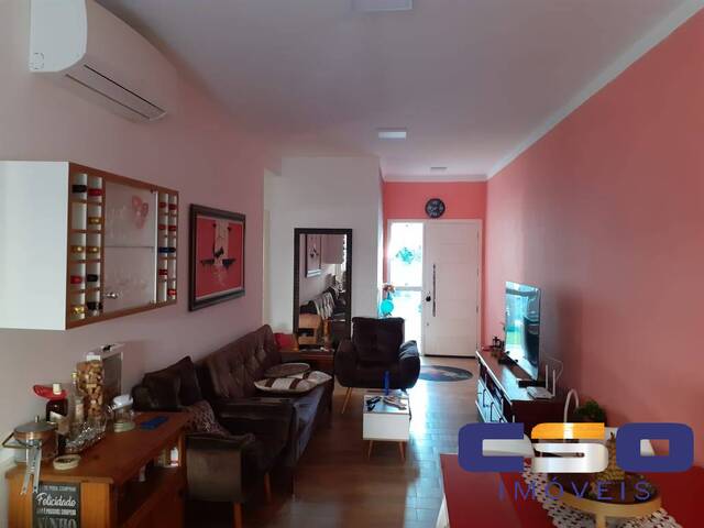 Casa para Venda em Florianópolis - 3