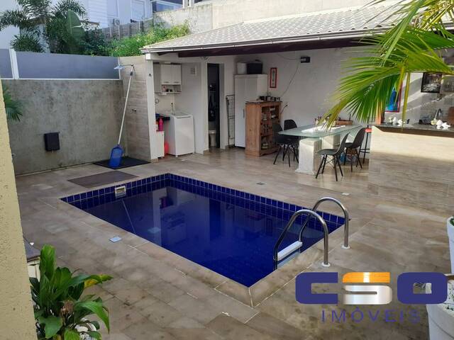 Venda em Cachoeira do Bom Jesus - Florianópolis